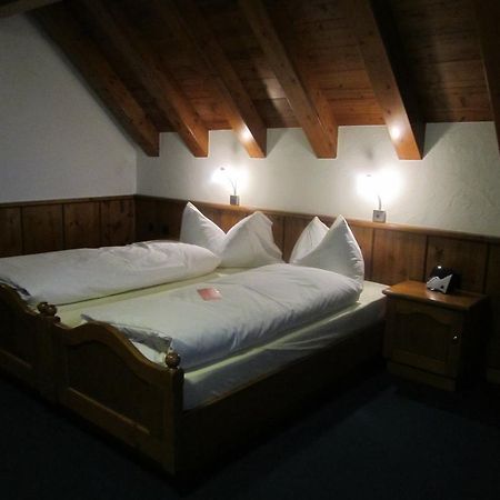 Hotel Zum Kreuz 阿劳 外观 照片