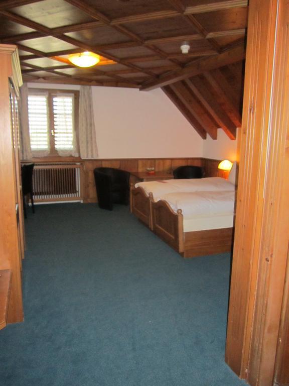 Hotel Zum Kreuz 阿劳 外观 照片
